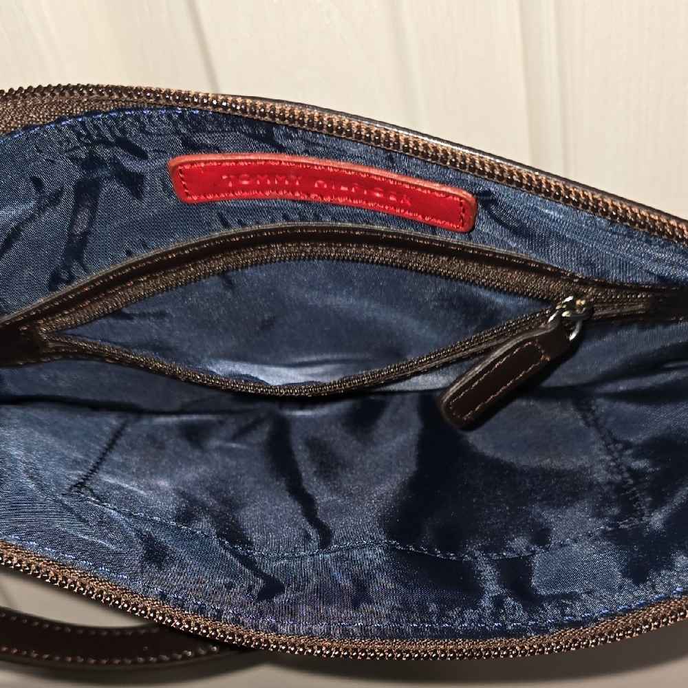 Tommy Hilfiger Brown and Tan Bag - Picture 14 of 16